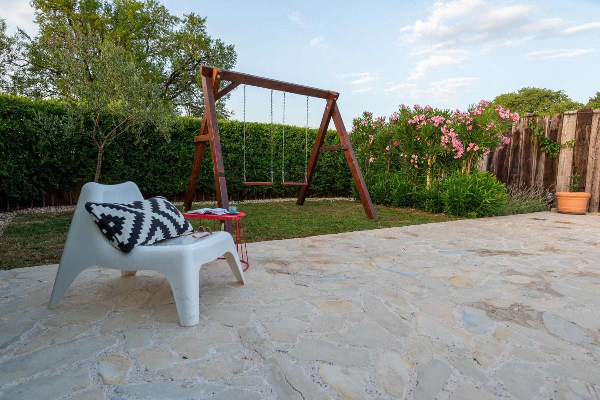 Cozy Country Home With Heated Outdoor Pool Sibenik Ngoại thất bức ảnh